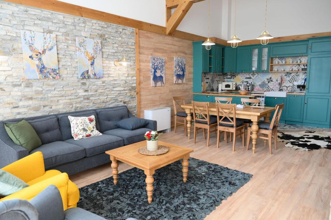 Villa Raphael Near The Pirin Golf Resort บันสโก ภายนอก รูปภาพ