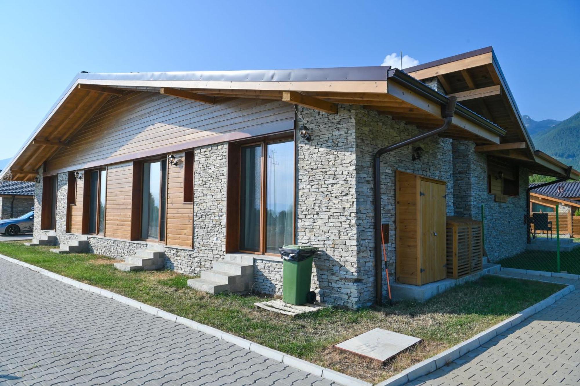 Villa Raphael Near The Pirin Golf Resort บันสโก ภายนอก รูปภาพ